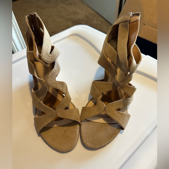 ISOLA Women’s Size 8.5 Wedge Sandals - Picture 2 of 6